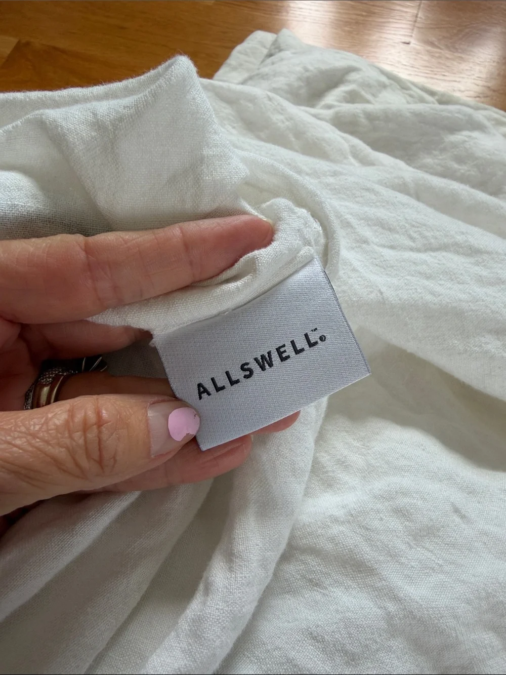 White Linen Pillowcase Pair with Black Trim - Classic Neutral Bedding